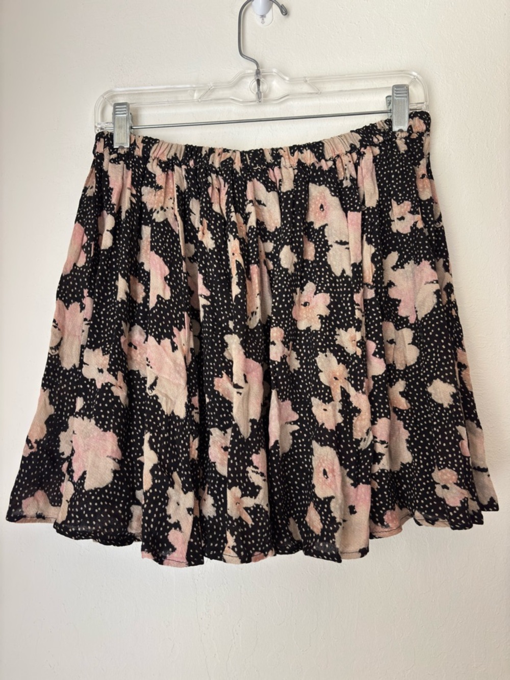 Kimchi Blue Floral Circle Skirt Size Small NEW Black Pink Lightweight Western - Picture 4 of 10